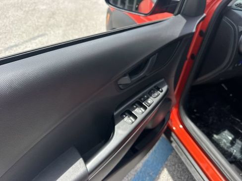 Used 2020 Hyundai Kona SEL FWD image 15