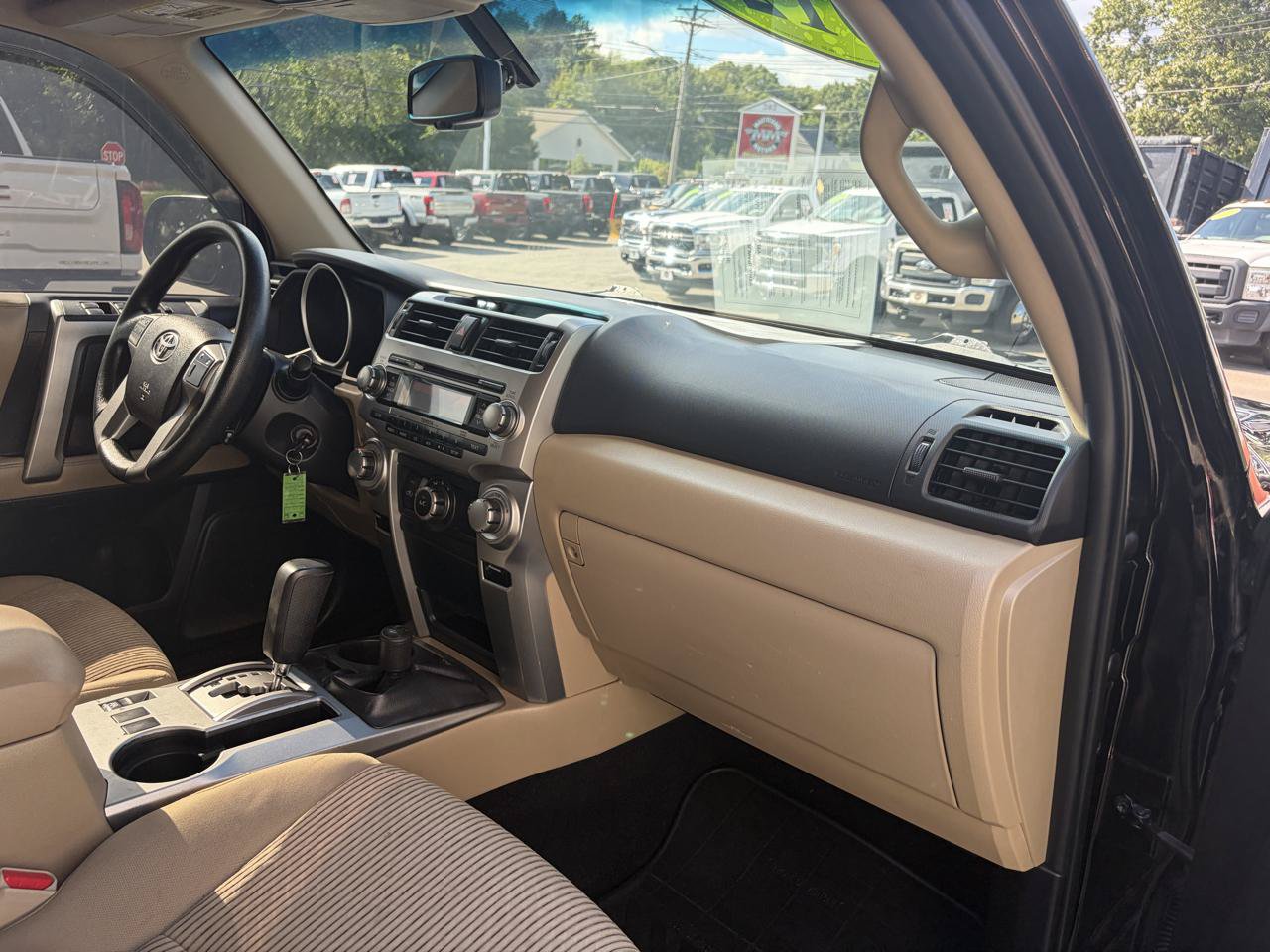 Used 2012 Toyota 4Runner SR5 w/ Convenience Pkg AWD/4WD image 43