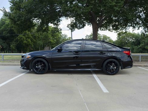 Used 2024 Honda Civic Sport image 6