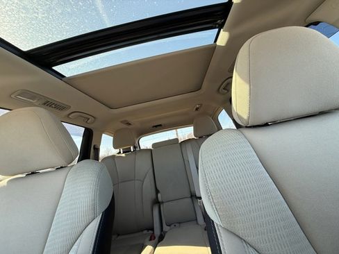 Used 2021 Subaru Ascent Premium w/ Sport Package image 27