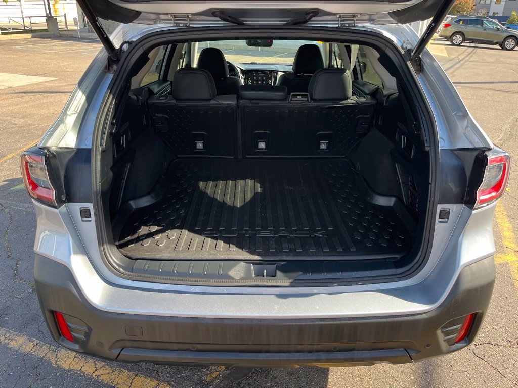 Certified 2022 Subaru Outback Onyx Edition XT AWD/4WD image 30