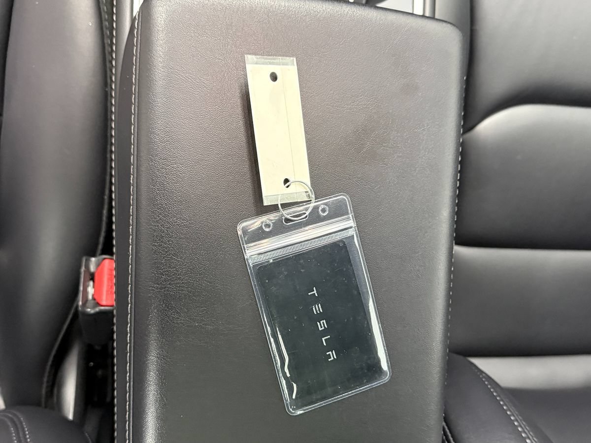 Used 2023 Tesla Model 3 Standard Range RWD image 33