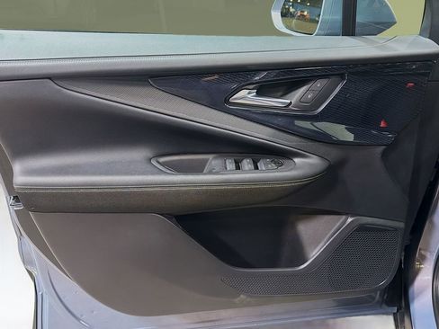 Used 2025 Chevrolet Blazer EV LT image 20