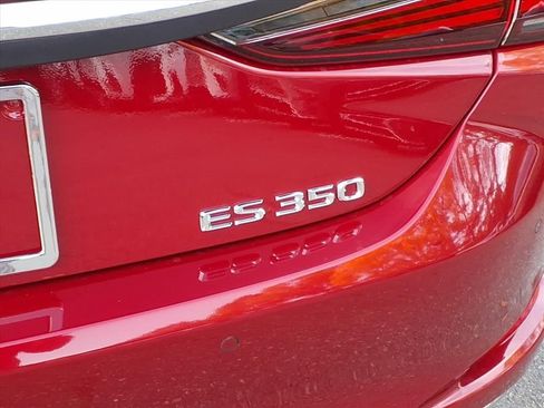 New 2025 Lexus ES 350 w/ Premium Package image 5