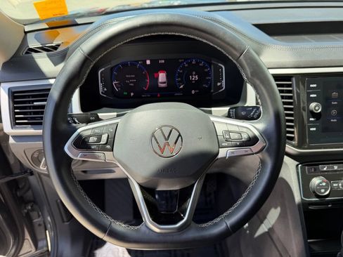 Used 2021 Volkswagen Atlas SEL FWD image 22