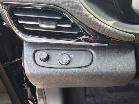 New 2026 Buick Envista Sport Touring FWD image 30