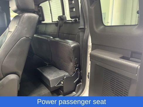 Used 2014 Ford F350 Lariat image 26