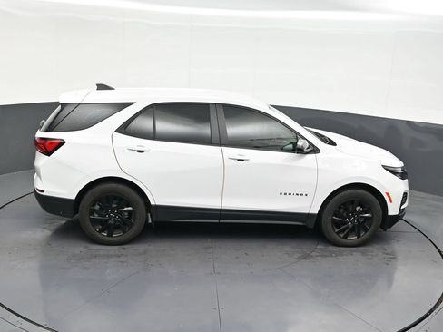 Used 2024 Chevrolet Equinox LS w/ Sport Edition FWD image 20