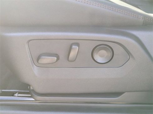 New 2026 GMC Sierra 2500 AT4 w/ AT4 Premium Plus Package image 21