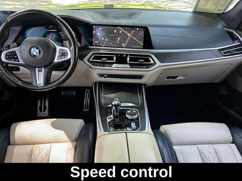 Used 2021 BMW X7 M50i AWD/4WD image 12