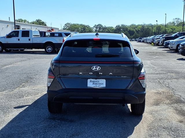 Used 2025 Hyundai Kona SEL FWD image 6