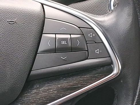Used 2021 Cadillac XT5 Premium Luxury FWD image 12