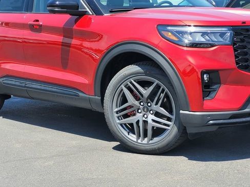 New 2026 Ford Explorer ST w/ Sun And Sound Package AWD/4WD image 2