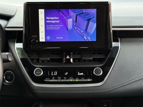 Used 2024 Toyota Corolla SE image 17
