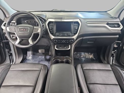 Certified 2023 GMC Acadia SLT w/ Preferred Package AWD/4WD image 11