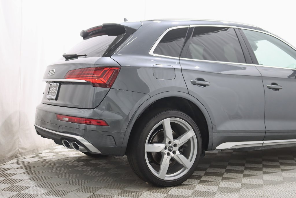 Used 2024 Audi SQ5 Premium w/ 21" Wheel Package AWD/4WD image 10