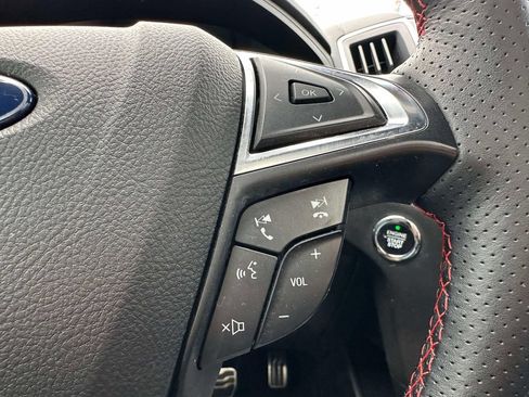Used 2023 Ford Edge ST-Line AWD/4WD image 16