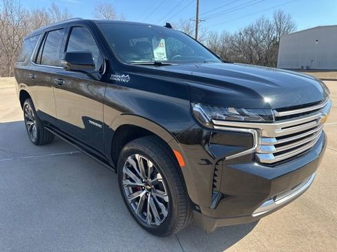 Certified 2024 Chevrolet Tahoe High Country w/ Advanced Technology Package image 5