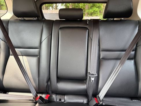 Used 2026 Nissan Rogue SL FWD image 41