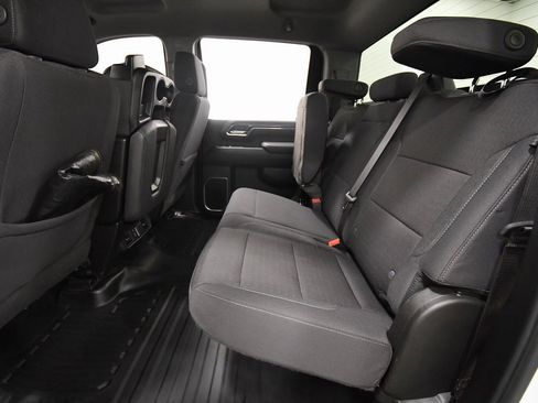 Used 2024 GMC Sierra 3500 SLE w/ SLE Convenience Package image 15