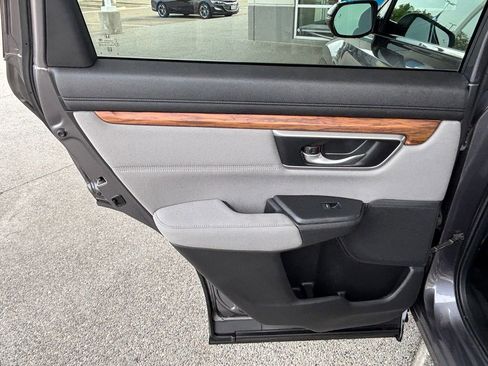 Used 2017 Honda CR-V EX image 28