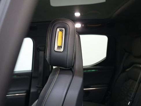 Used 2022 Rivian R1T Launch Edition image 78