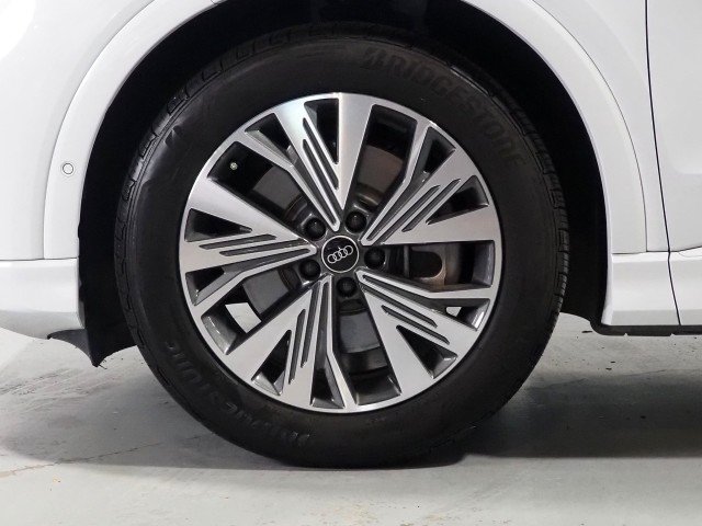 Used 2023 Audi Q4 e-tron Premium Plus w/ Premium Plus RWD image 42
