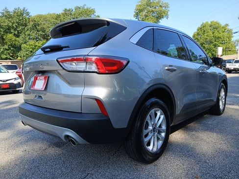 Used 2022 Ford Escape SE FWD image 6
