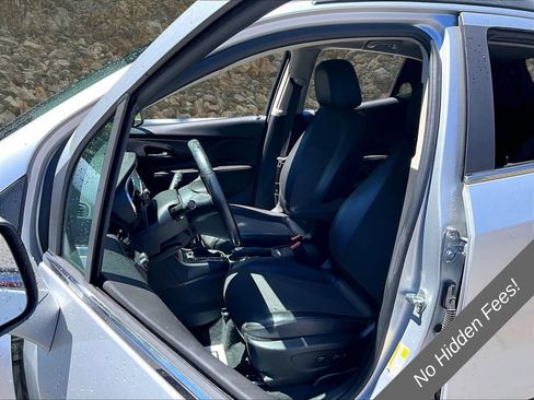 Used 2018 Buick Encore Preferred AWD/4WD image 22