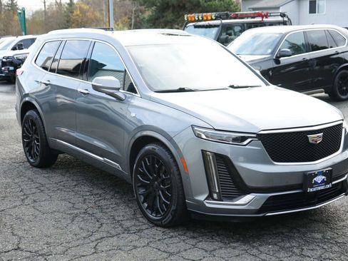 Used 2020 Cadillac XT6 Premium Luxury w/ Platinum Package image 7