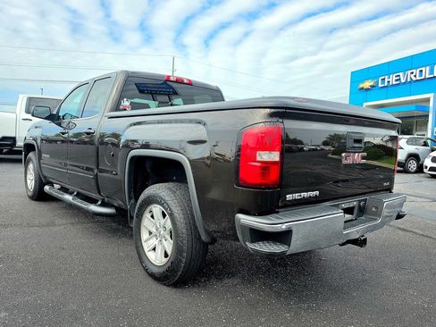 Used 2018 GMC Sierra 1500 SLE w/ SLE Value Package RWD image 4