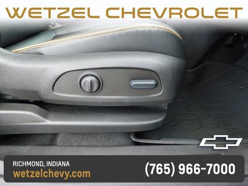 Used 2023 GMC Terrain AT4 w/ Infotainment Package II AWD/4WD image 19