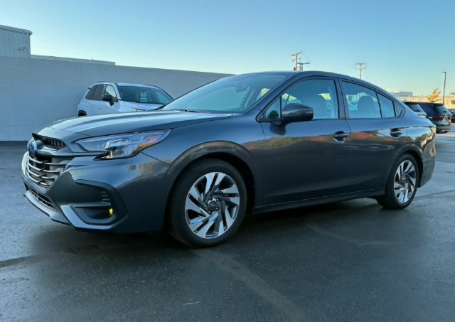 Used 2025 Subaru Legacy Limited AWD/4WD image 1