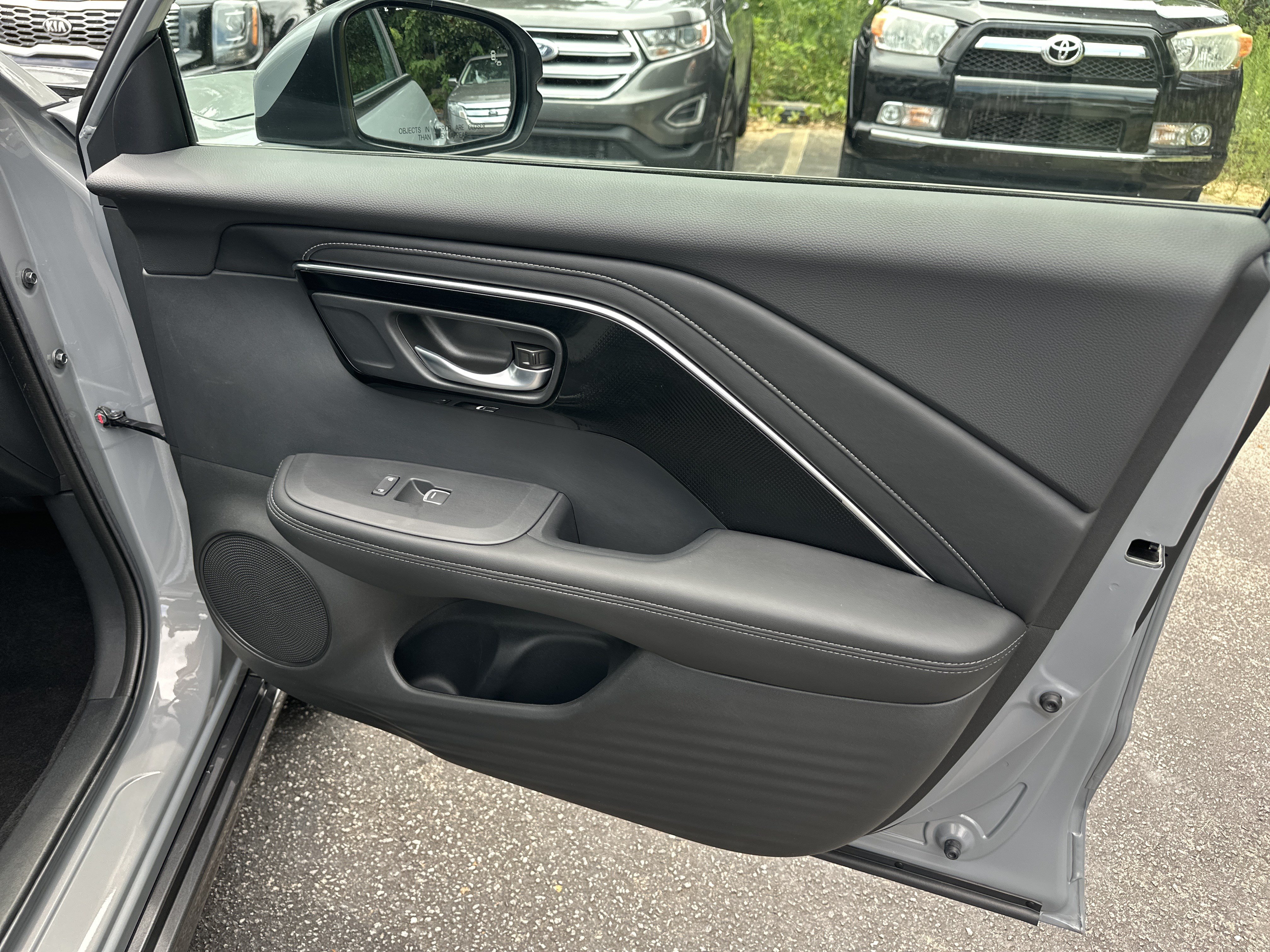 Certified 2025 Acura ADX FWD image 16
