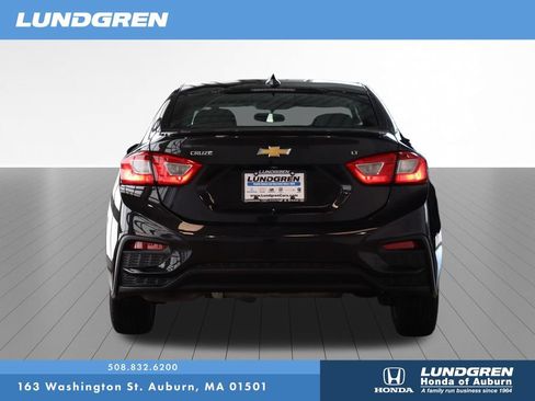Used 2018 Chevrolet Cruze LT FWD image 26