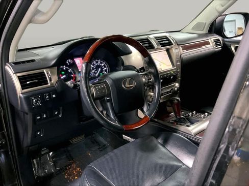 Used 2014 Lexus GX 460 Luxury AWD/4WD image 18