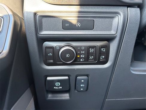 New 2025 Ford F150 Lariat w/ Equipment Group 501A Mid image 17