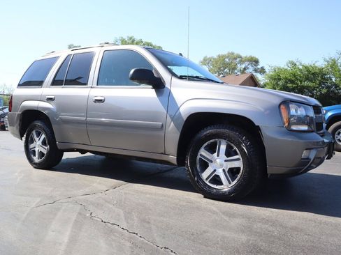 Used 2007 Chevrolet TrailBlazer LT w/ LT Preferred Equipment Group AWD/4WD image 7