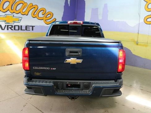 Used 2019 Chevrolet Colorado Z71 AWD/4WD image 7