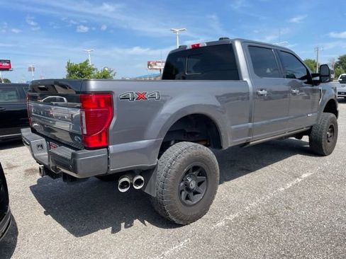 Used 2022 Ford F350 Platinum AWD/4WD image 11