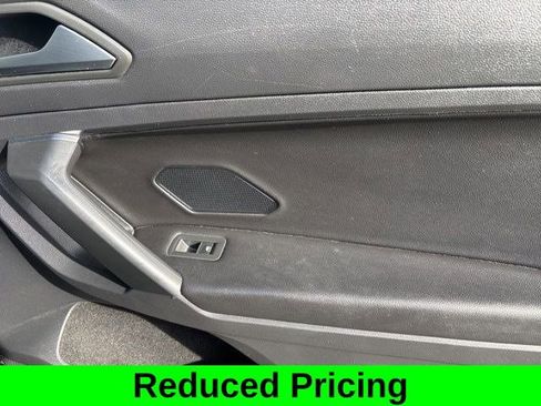 Used 2021 Volkswagen Tiguan SEL image 35