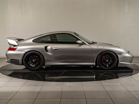 Used 2001 Porsche 911 Turbo AWD/4WD image 9