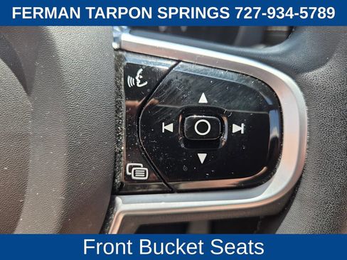 Used 2022 Volvo XC60 B5 R-Design w/ Advanced Package FWD image 30