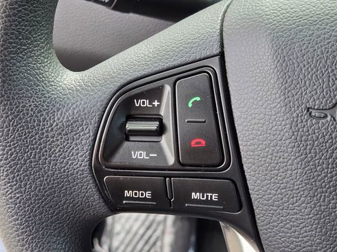 Used 2016 Kia Rio LX image 27