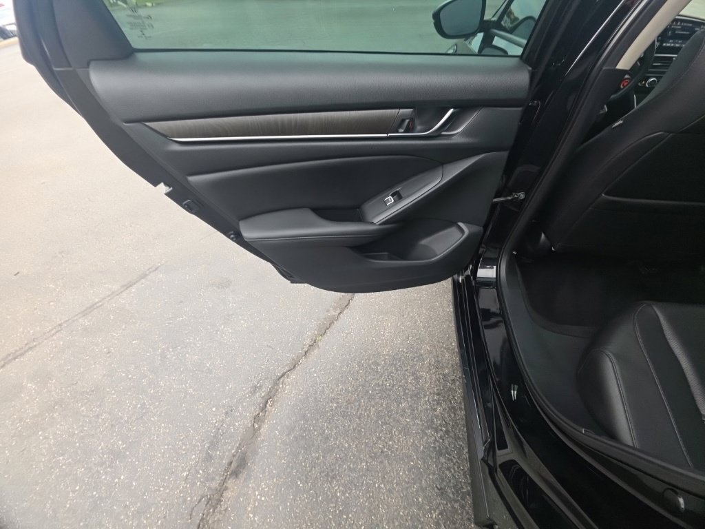 Certified 2019 Honda Accord EX-L image 24