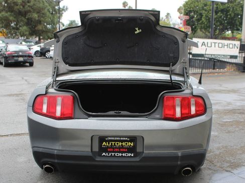 Used 2010 Ford Mustang GT RWD image 33