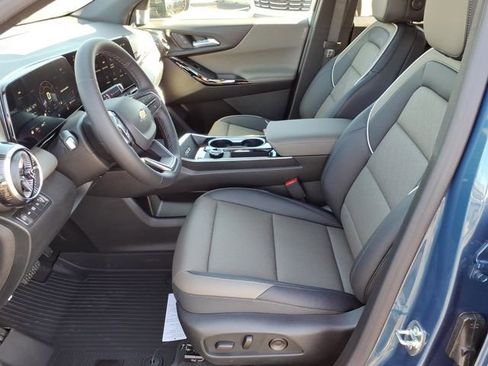 New 2026 Chevrolet Equinox LT AWD/4WD image 7