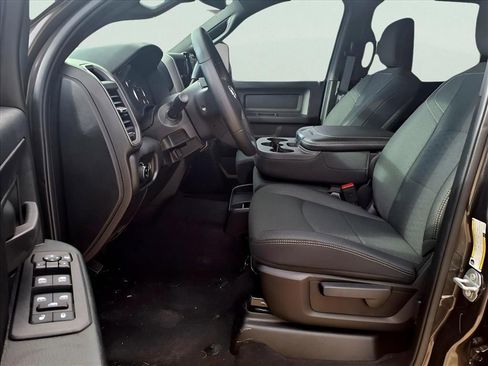 New 2025 RAM 2500 Tradesman AWD/4WD image 10