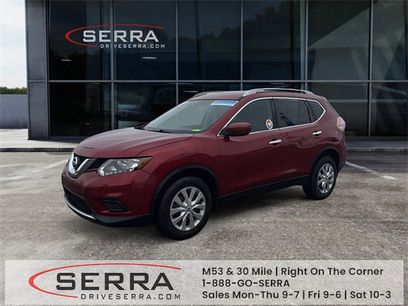 Used 2016 Nissan Rogue S w/ Appearance Package