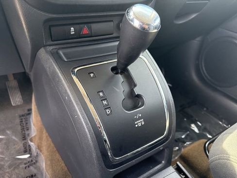 Used 2016 Jeep Patriot Sport w/ Power Value Group AWD/4WD image 27